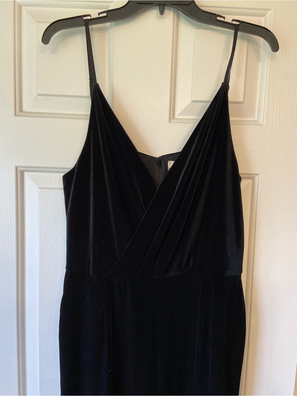 NWT L'Agence Maeve Black Velvet Strappy Jumpsuit Sz 10 - Picture 3 of 12